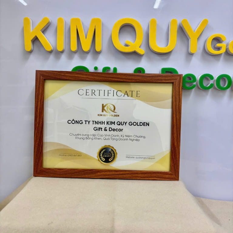 Khung bằng khen màu nâu