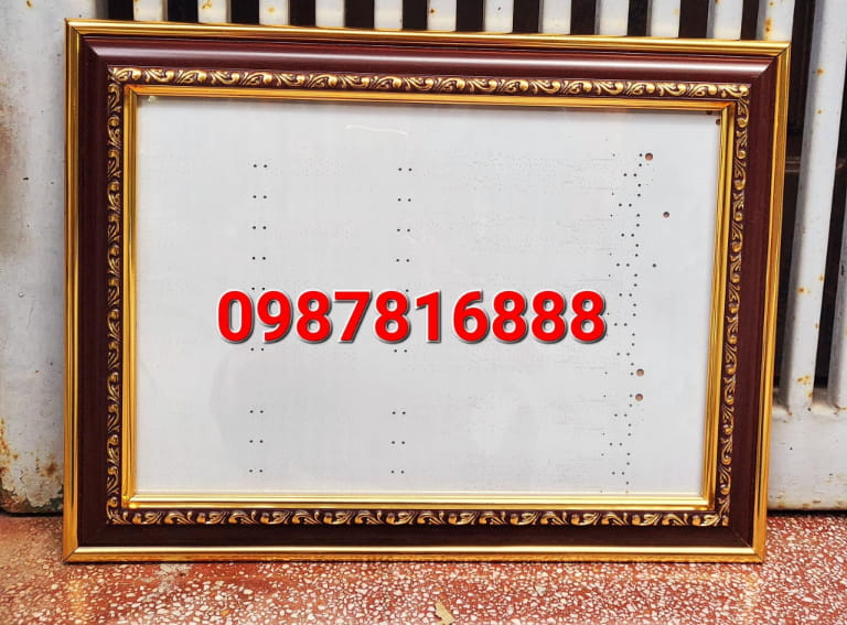 Tiêu chí quan trọng khi chọn nơi mua khung bằng khen