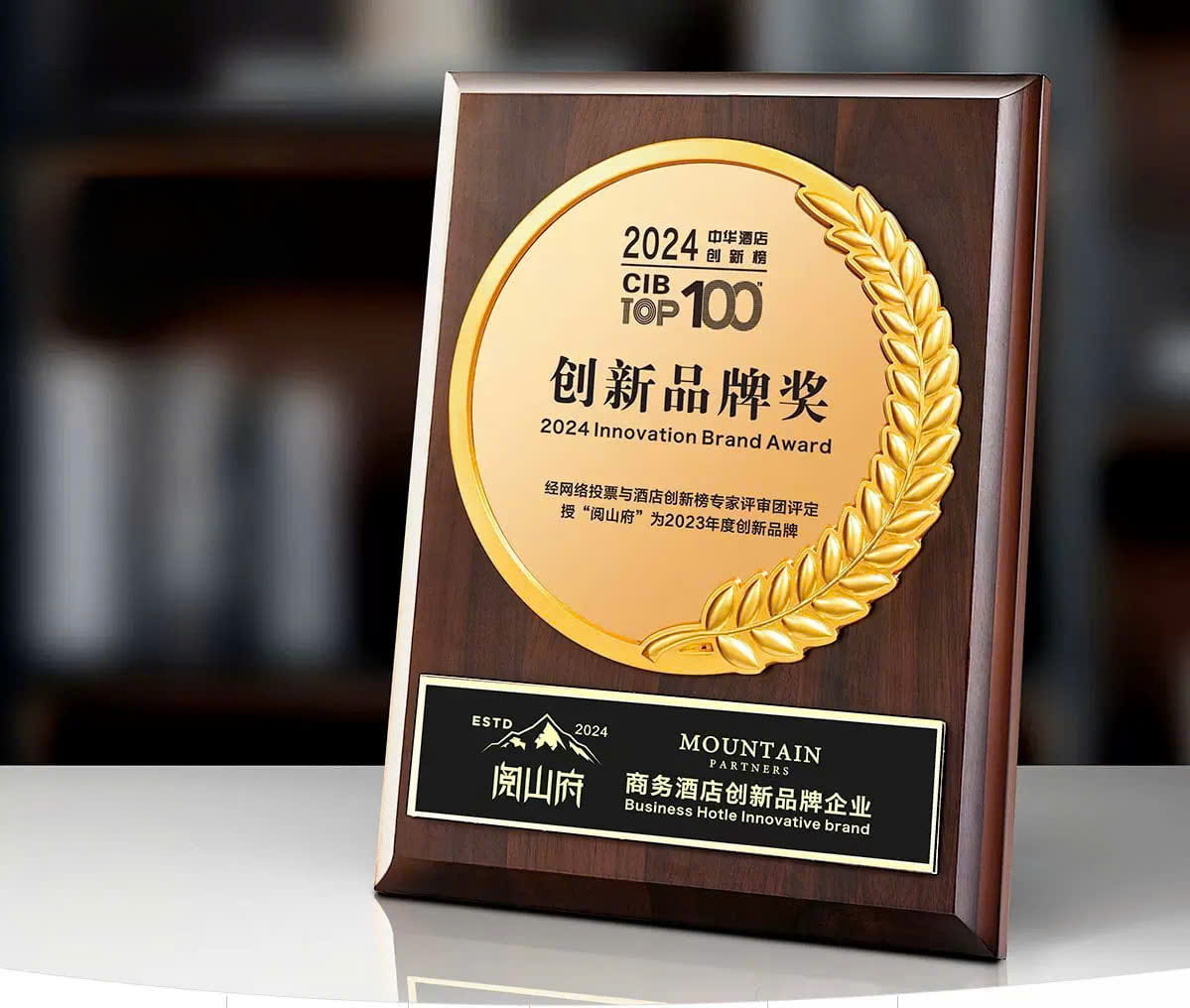 Phương pháp khắc trực tiếp nội dung trên bảng gỗ
